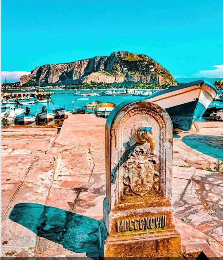 Mondello Stesicoro Apartment Palermo 0*,  Italia